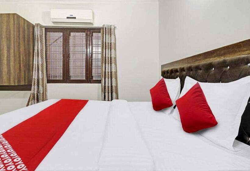 Hotel Flagship Star View