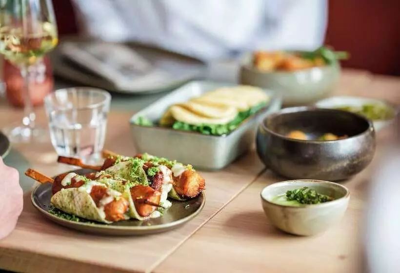 هتل Kloster By B Smart