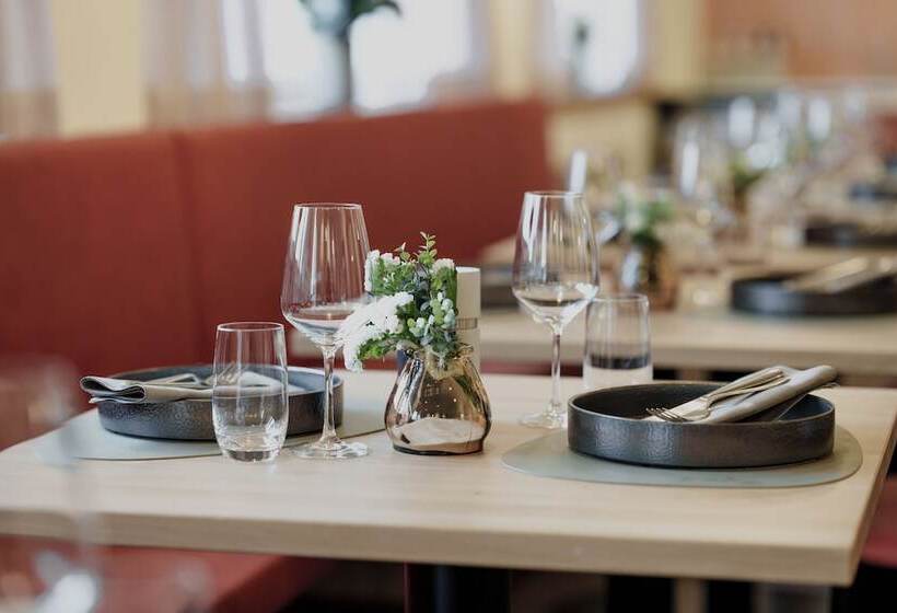 هتل Kloster By B Smart