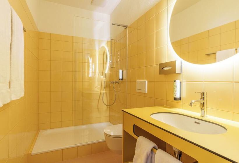 هتل Kloster By B Smart