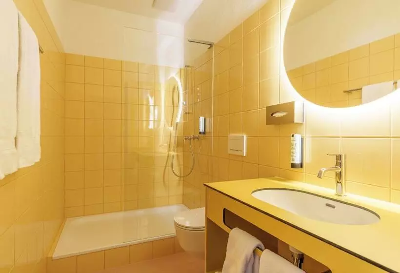 هتل Kloster By B Smart