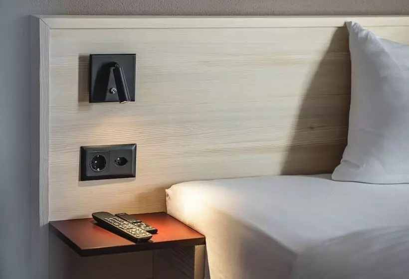 هتل Kloster By B Smart