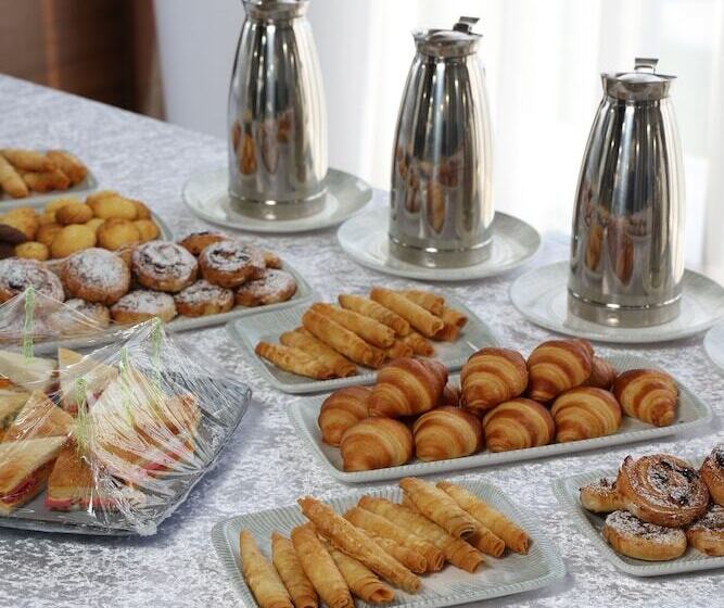 هتل Mir Luxe Plaza