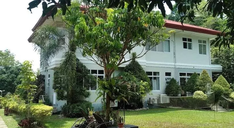 ユースホステル Camiguin Lanzones Resort