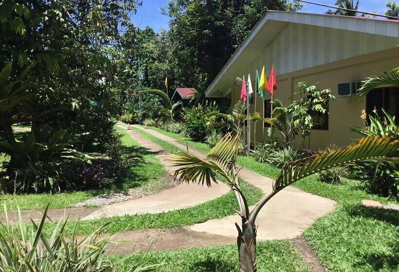 Общежитие Camiguin Lanzones Resort