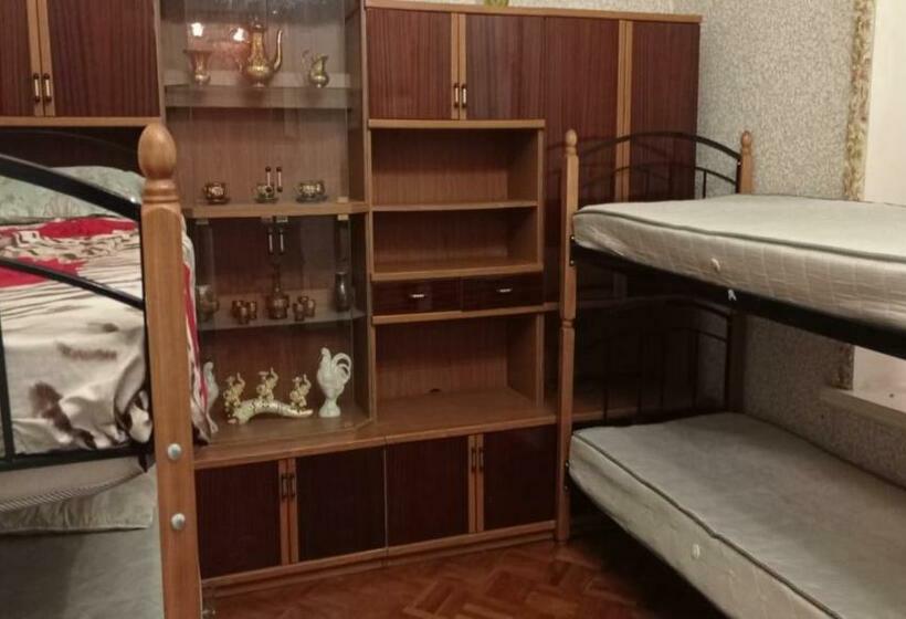 هاستل R & R International