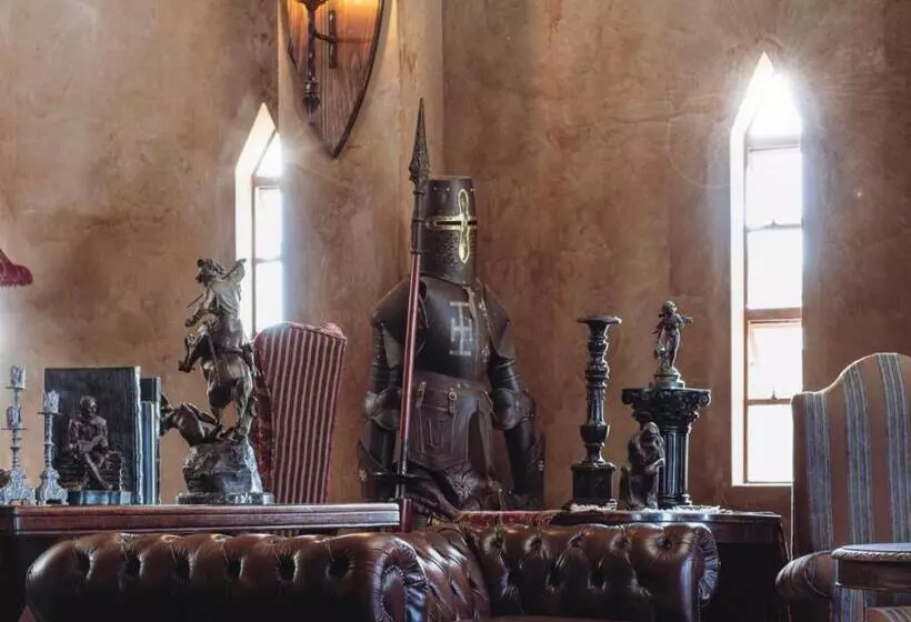 Aamiaismajoitus (B&B) Castle De Wildt