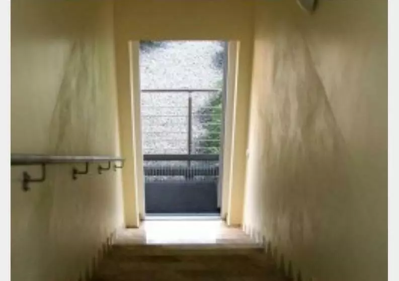 Kapselihotelli L Ulivo Italienische Restaurant Und Pension