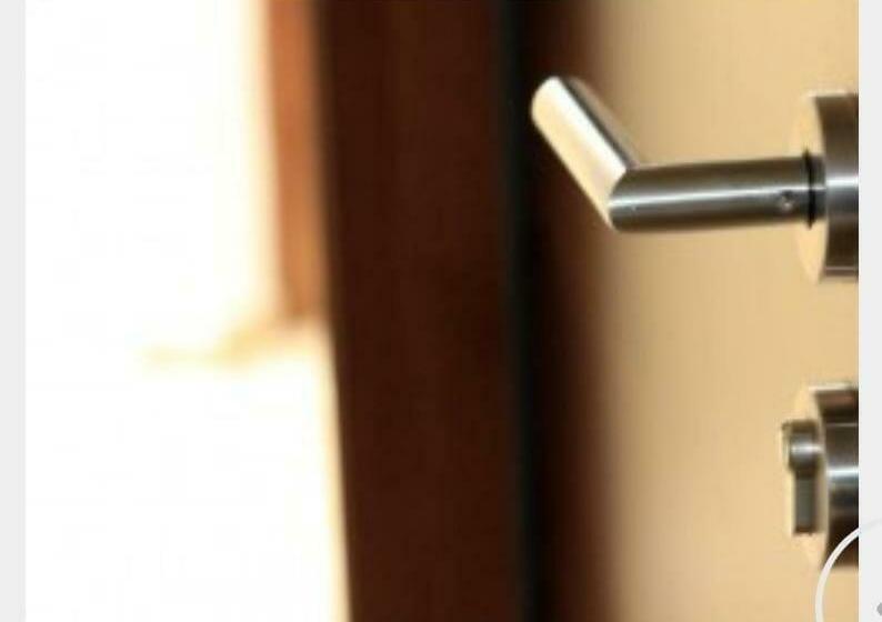 カプセルホテル L Ulivo Italienische Restaurant Und Pension