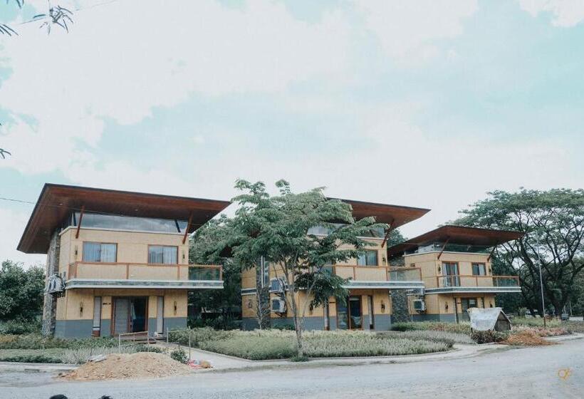 Hotel Estancia De Lorenzo