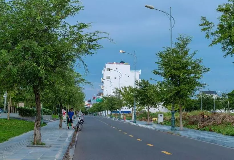 هتل Phạm Gia Phan Thiết