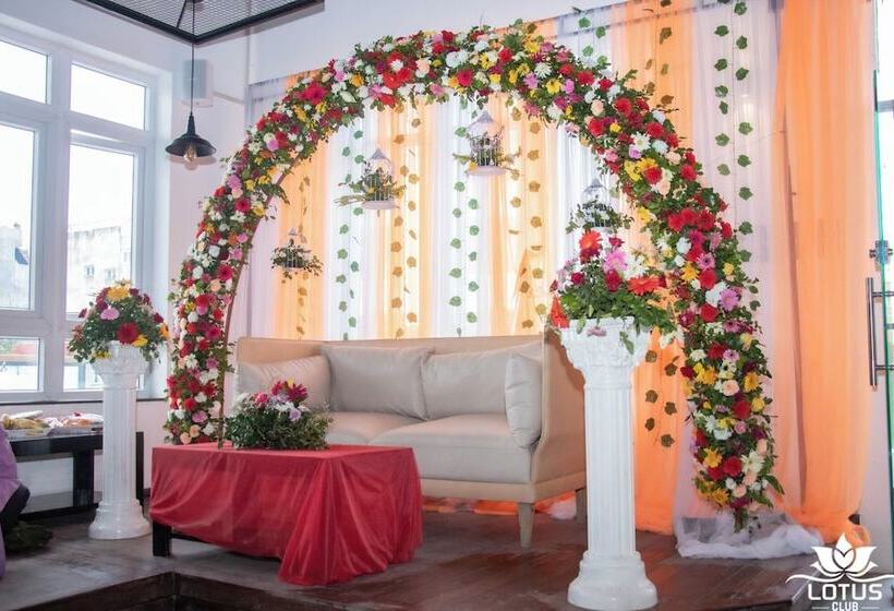 فندق Lotus Club Boutique