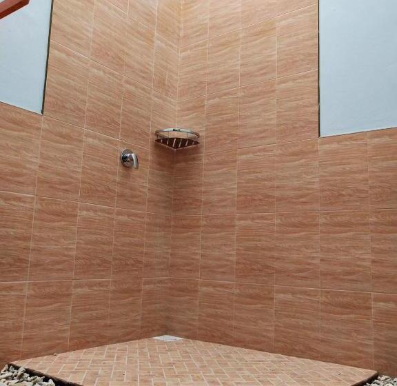 پانسیون Saima Inn