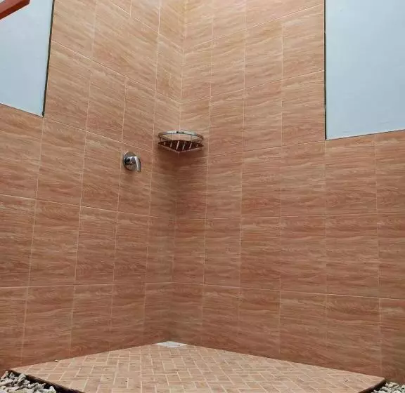 پانسیون Saima Inn