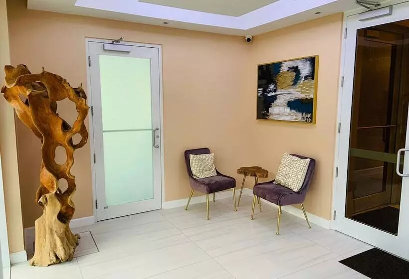 Retkeilymaja The New View Inn