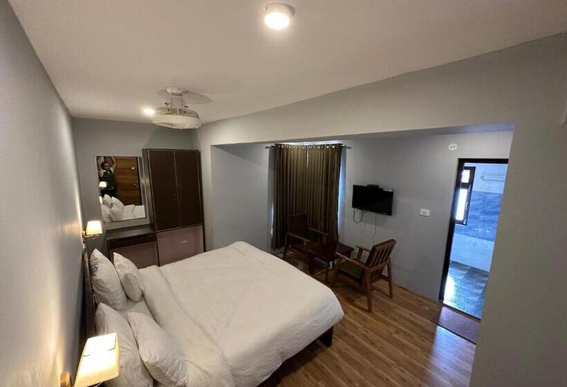 Hotelli Apricot Inn Kargil