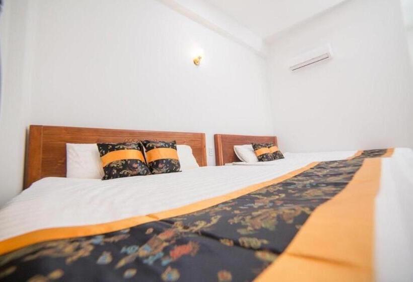 هتل Khách Sạn Bảo Quân Núi Sam