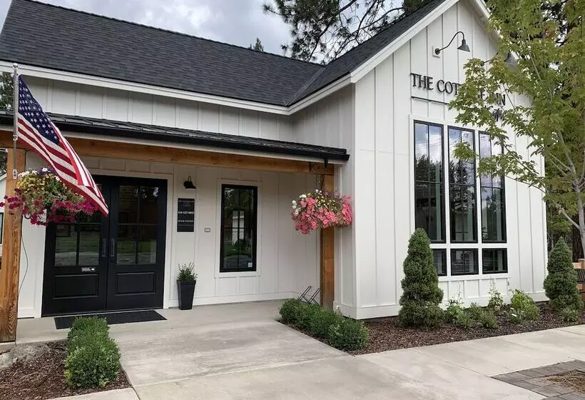 هتل The Scout Boutique Cottages