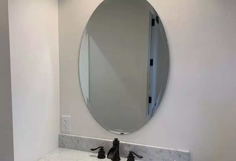 هتل The Scout Boutique Cottages