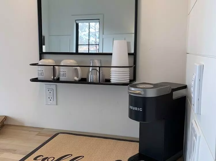 هتل The Scout Boutique Cottages