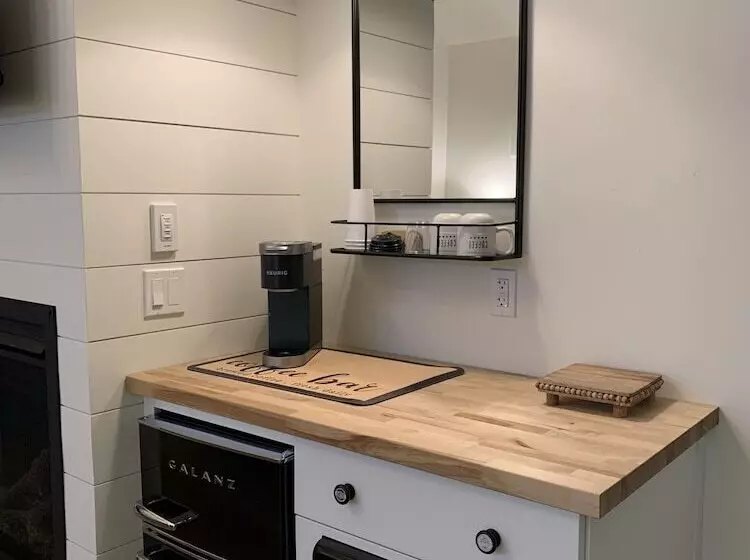 هتل The Scout Boutique Cottages