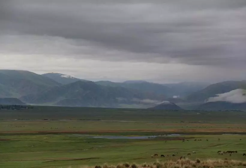 پانسیون Guest House Aidyn Kul