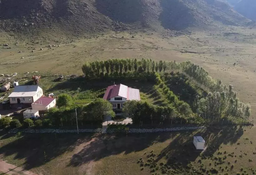 پانسیون Guest House Aidyn Kul