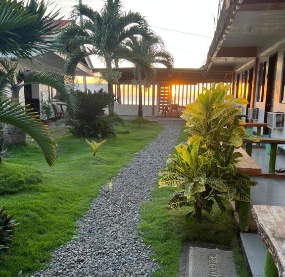 پانسیون Jancas Vacation Home Camiguin Couple Room 1