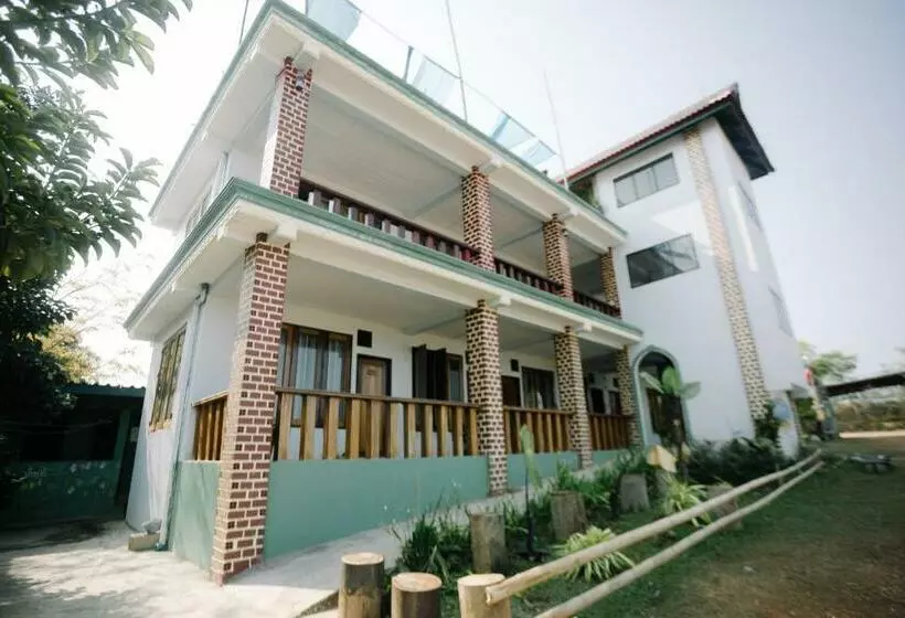 Majatalo Phosy Thalang Laos