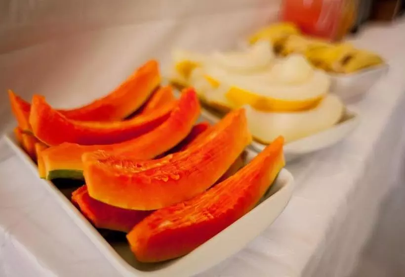 Общежитие Clh Suites Curitiba