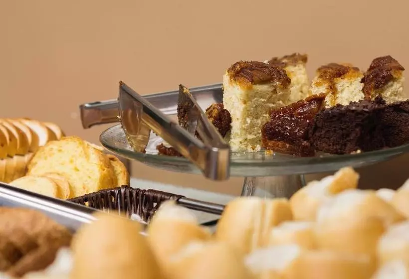 Общежитие Clh Suites Curitiba