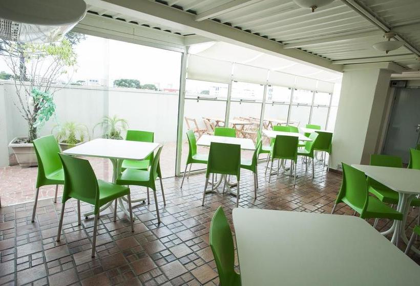 فندق صغير Clh Suites Curitiba