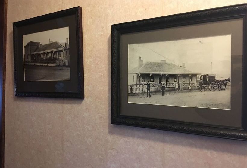 مبيت وإفطار Colonial Accommodation At Undine