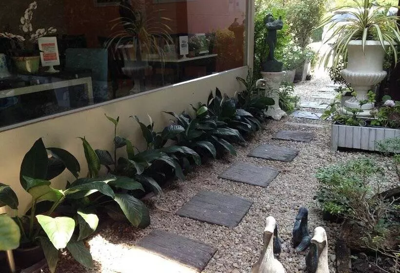 호텔 C2 Residence Boutique