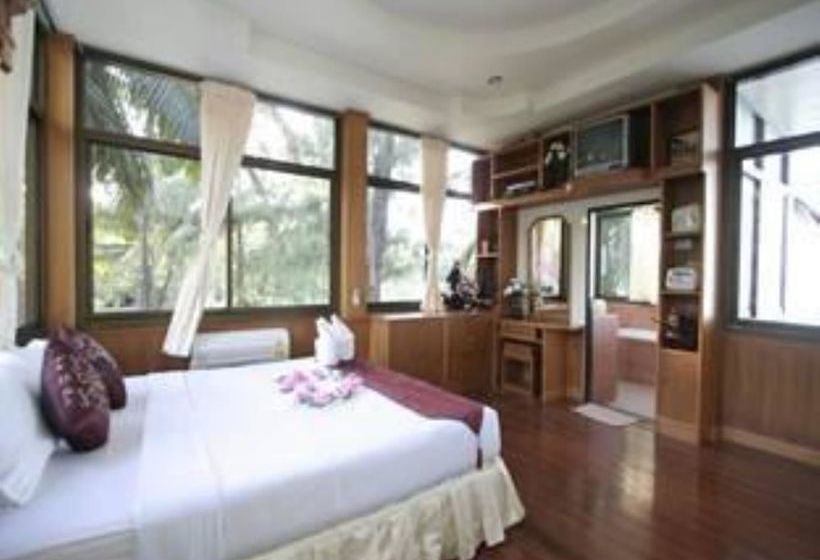 ホテル Chaloklum Bay Resort