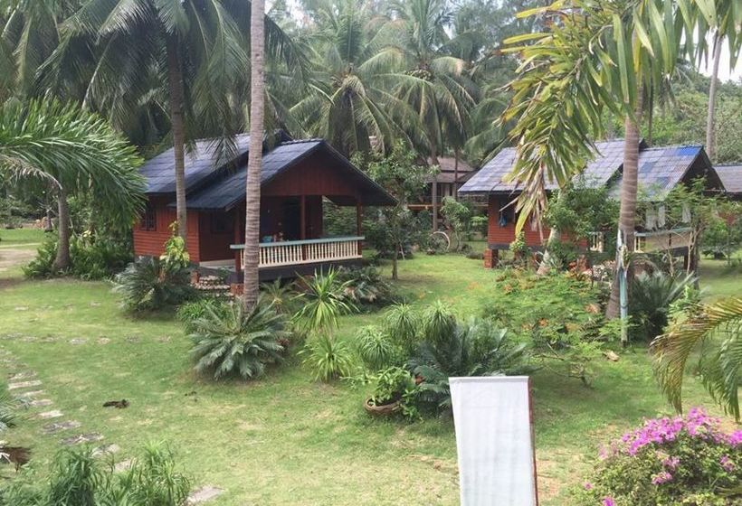 ホテル Chaloklum Bay Resort