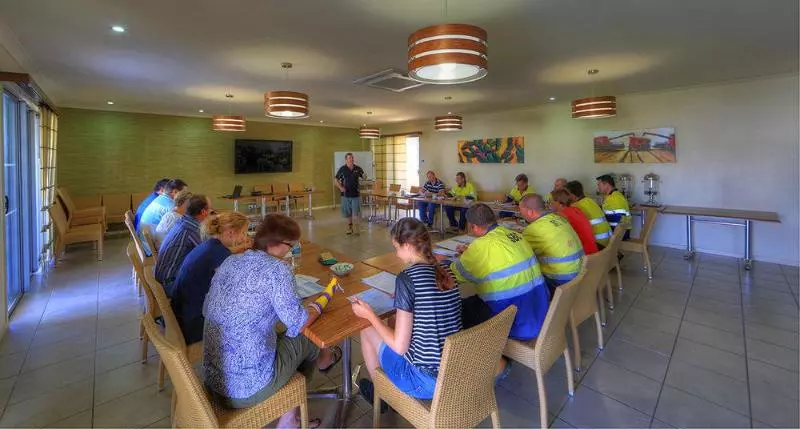 Отель Chinchilla Motor Inn