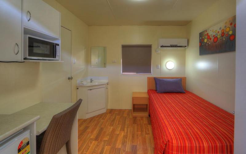 호텔 Chinchilla Motor Inn