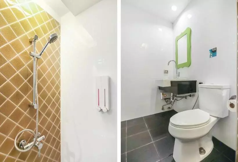 酒店 Fin Hostel Phuket