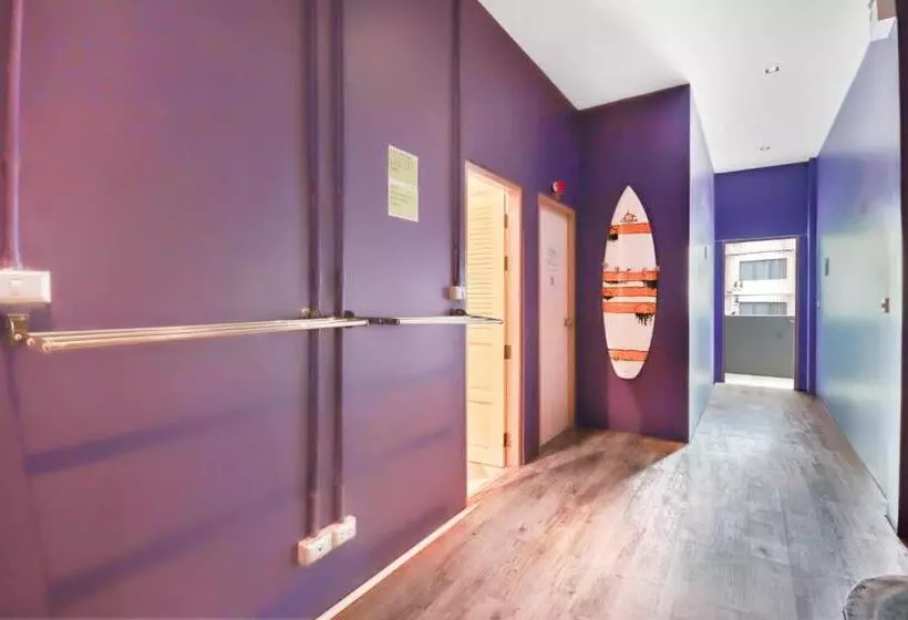 酒店 Fin Hostel Phuket