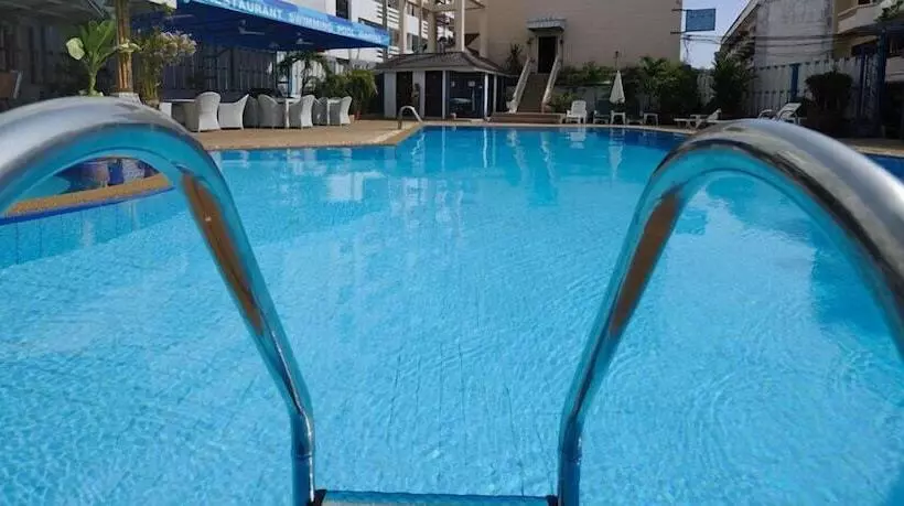 Hotel Marina Inn Pattaya