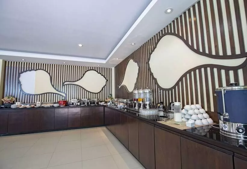 בית מלון כפרי Sungthong Kamala Beach Resort