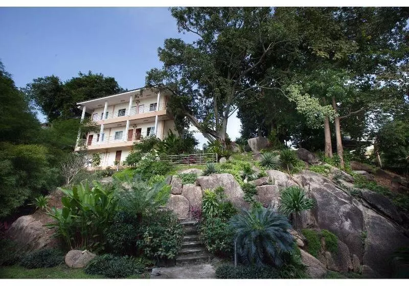 هتل Green Residence