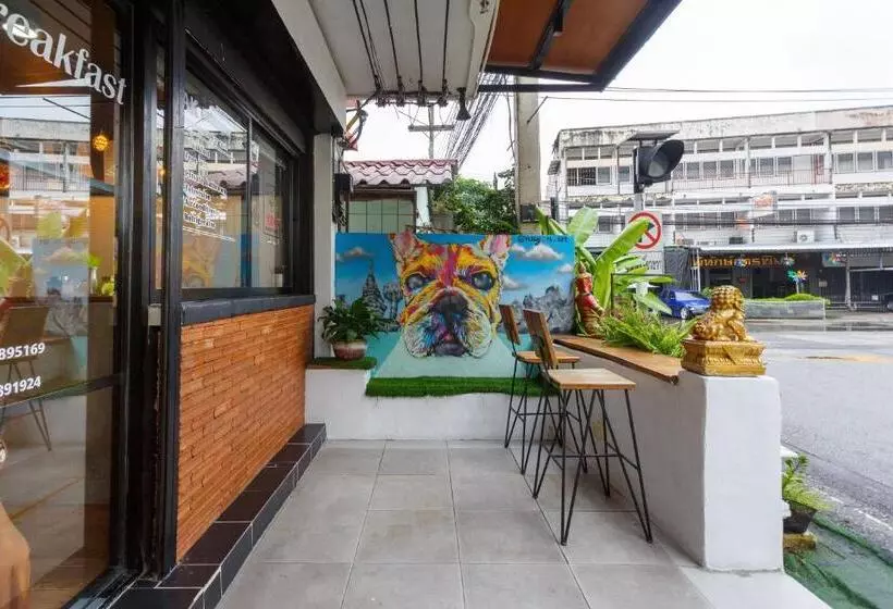 Отель Yak Guesthouse