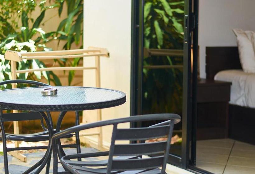 Phuket Riviera Villas