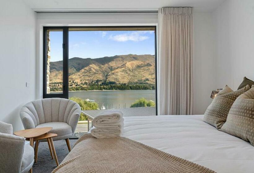 호스텔 Lakeside Luxury Studio Apartment