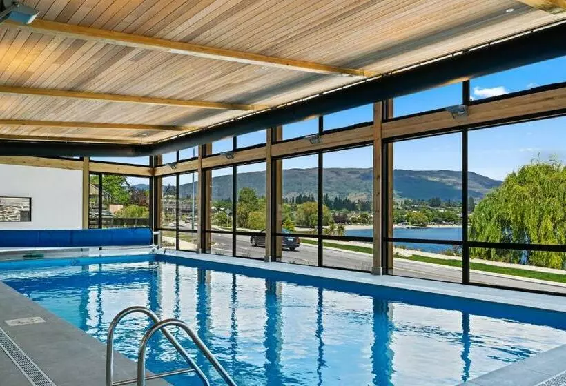 Retkeilymaja Lakeside Luxury Studio Apartment