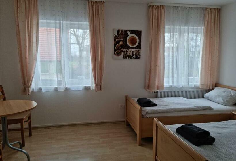 ユースホステル Ristorante Cavallino Gammelshausen