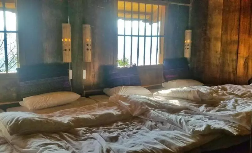 تختخواب و صبحانه A Su Homestay Mù Cang Chải