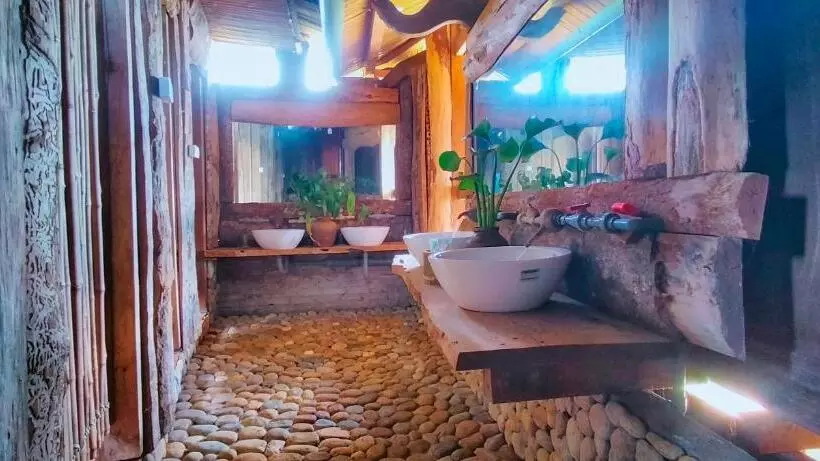 تختخواب و صبحانه A Su Homestay Mù Cang Chải